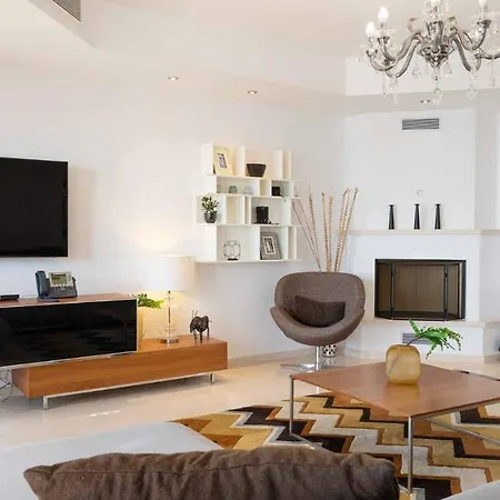 Villa Idalium - Stunning Front Line With Panoramic Sea Views *