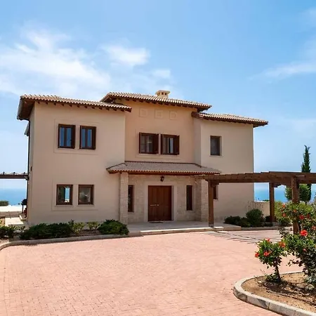 Villa Idalium - Stunning Front Line With Panoramic Sea Views